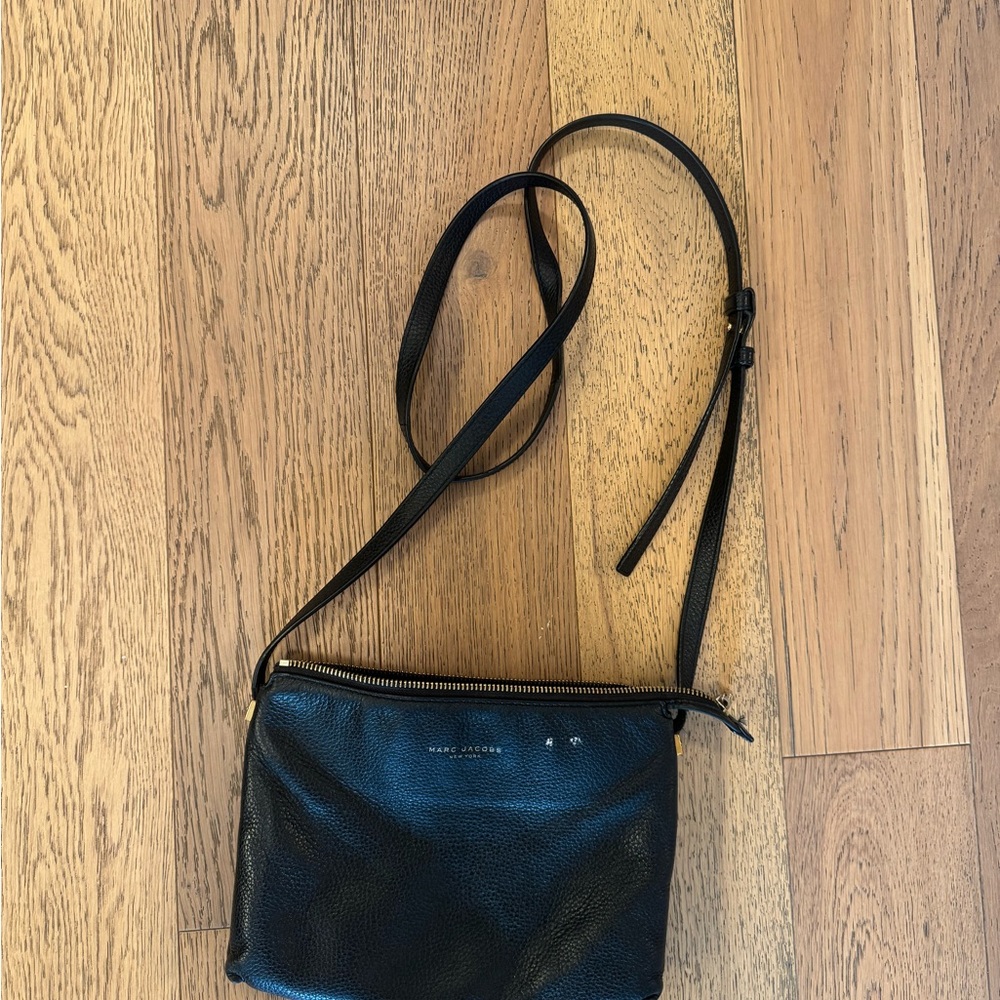 Marc Jacobs Black Pebbled Leather Crossbody Bag